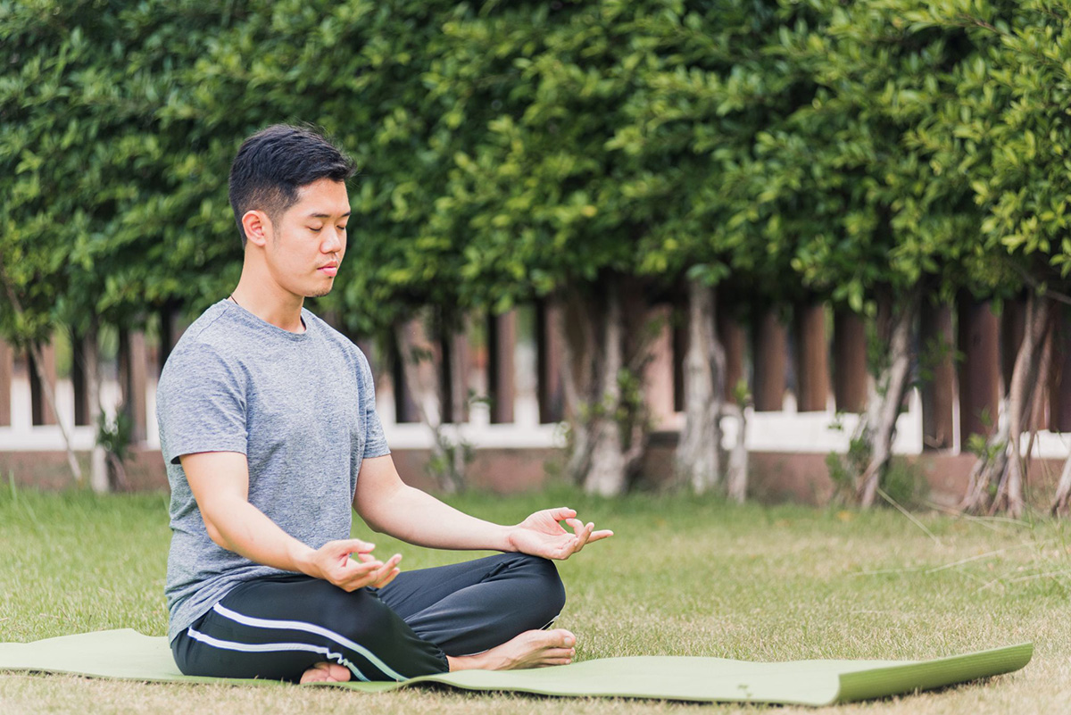 ngồi thiền giúp giảm stress