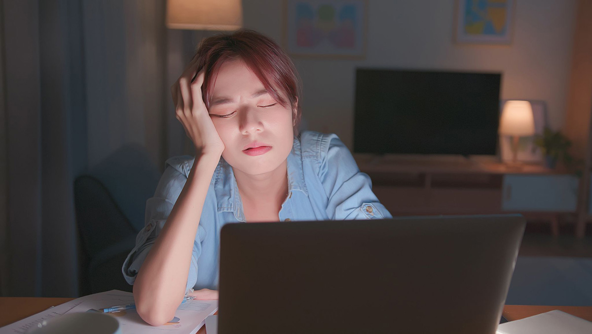 người làm việc trong môi trường áp lực cao