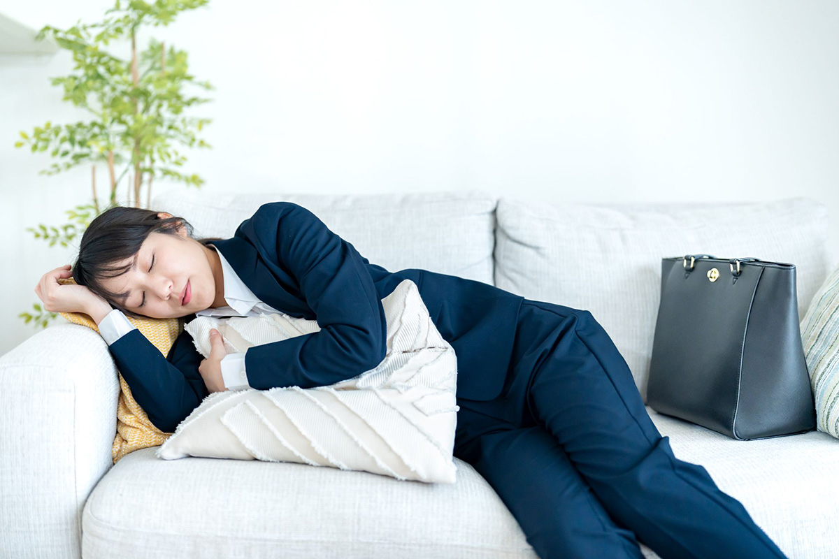 tranh thủ chợp mắt vào buổi trưa luôn