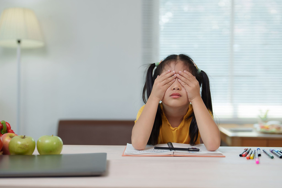 gây mệt mỏi ban ngày, ảnh hưởng học tập