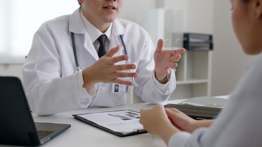 trao đổi với bác sĩ tư vấn