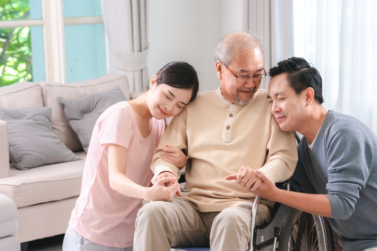 chăm sóc người già