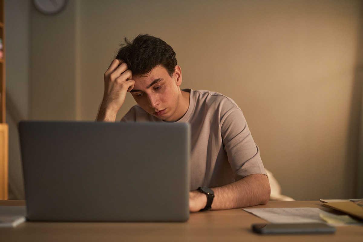 stress kéo dài